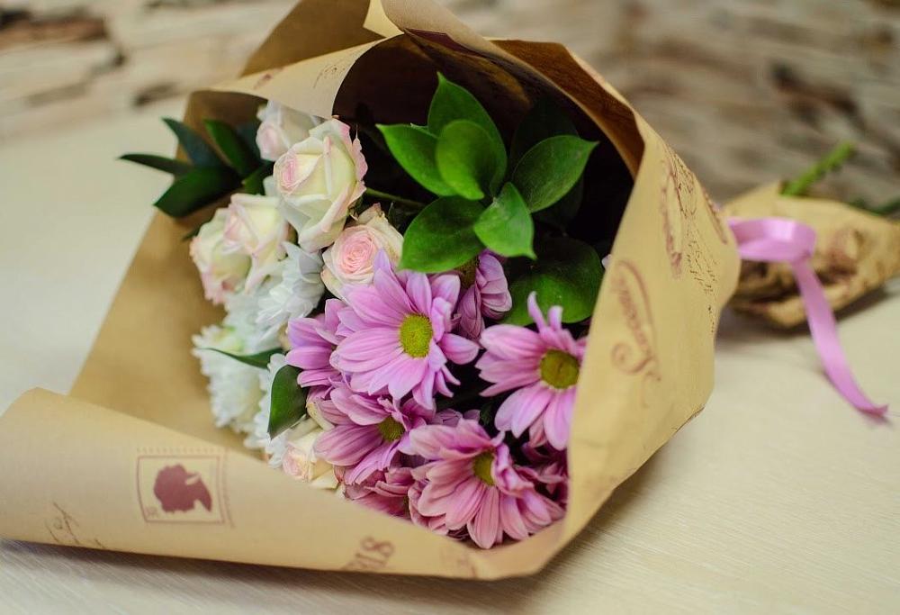 Букет цветов из: Розы и Хризантемы в Евсино