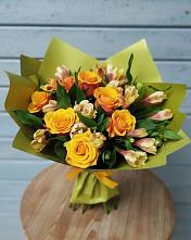 Букет цветов из:  Альстромерии и Розы в Евсино
