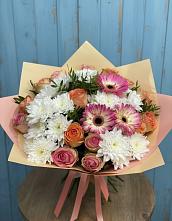 Букет цветов из:  Розы, Герберы и Хризантемы в Евсино