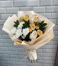 Букет цветов из:  Розы и Хризантемы в Евсино