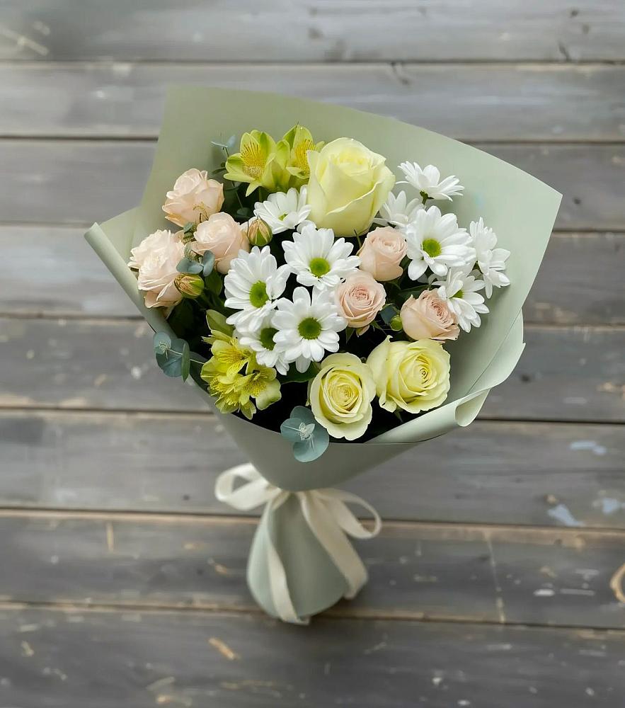 Букет цветов из: Альстромерии, Розы и Хризантемы в Евсино