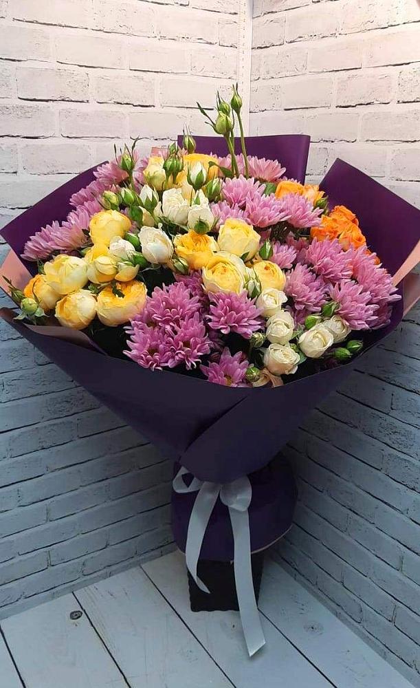 Букет цветов из: Хризантемы и Розы в Евсино