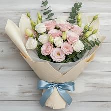 Букет цветов из:  Лизиантусы в Евсино