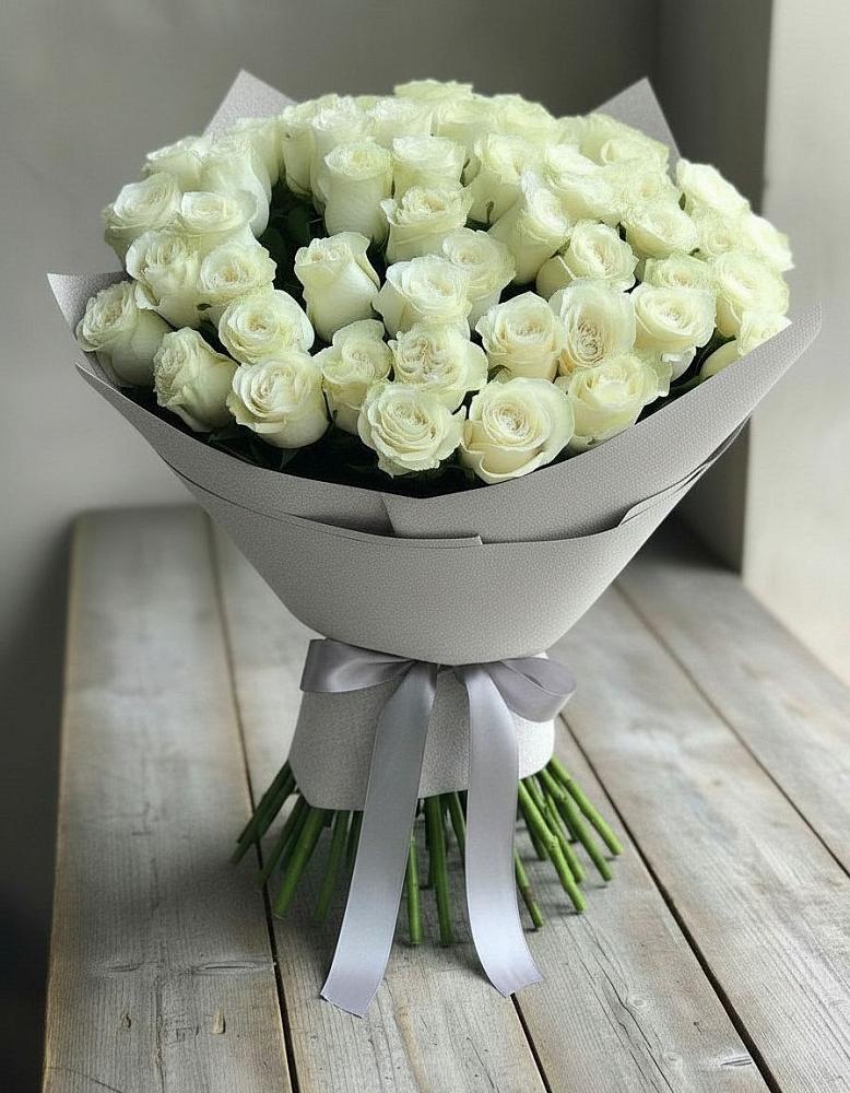 Букет 35 Белых роз в Евсино