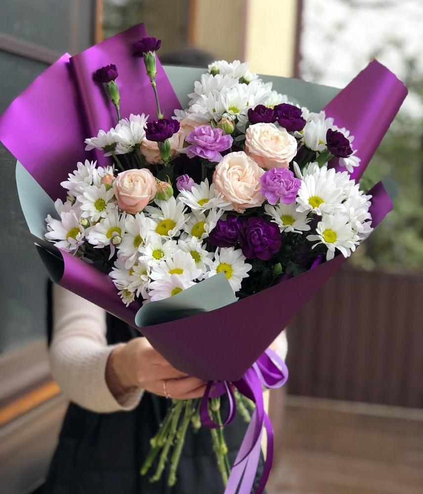 Букет цветов из: Хризантемы, Гвоздики и Розы в Евсино