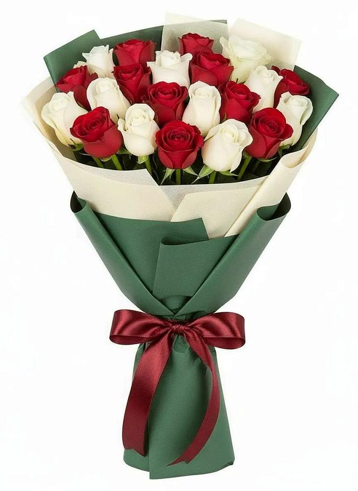 Букет Микс из красных и белых роз в Евсино