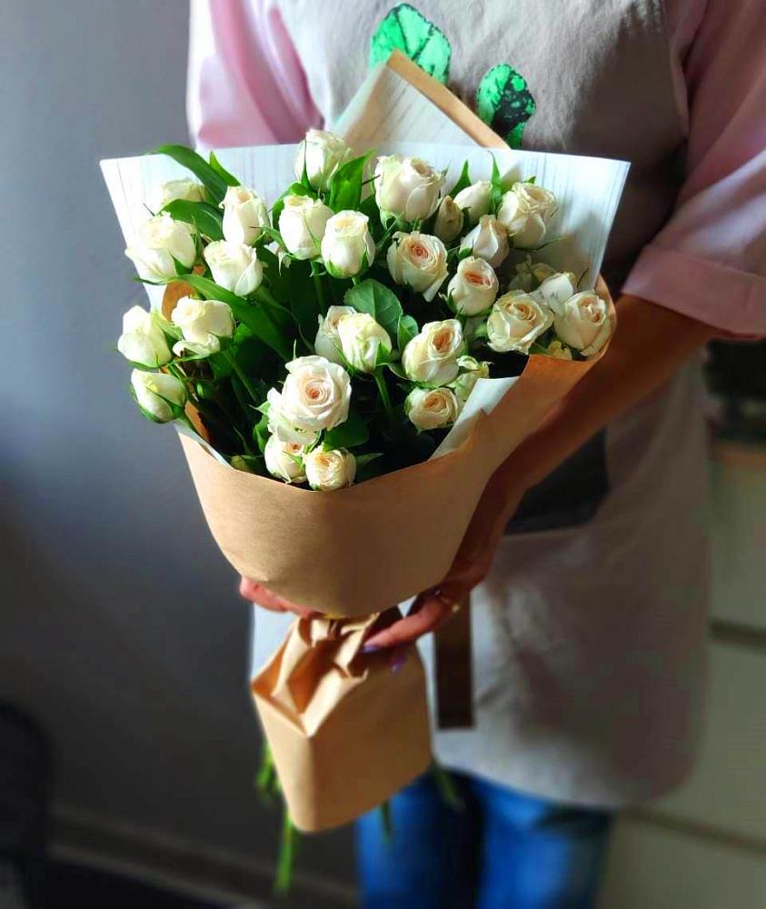 Букет цветов из: Розы в Евсино