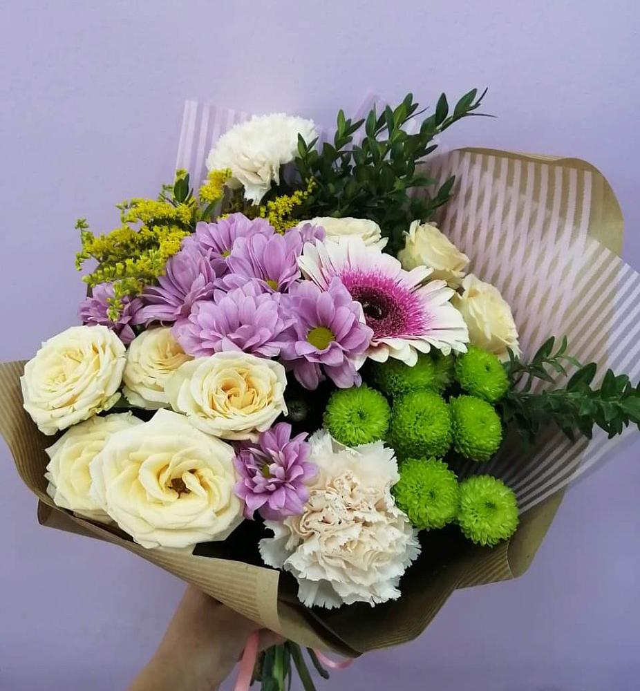 Букет цветов из: Хризантемы, Розы, Гвоздики и Герберы в Евсино