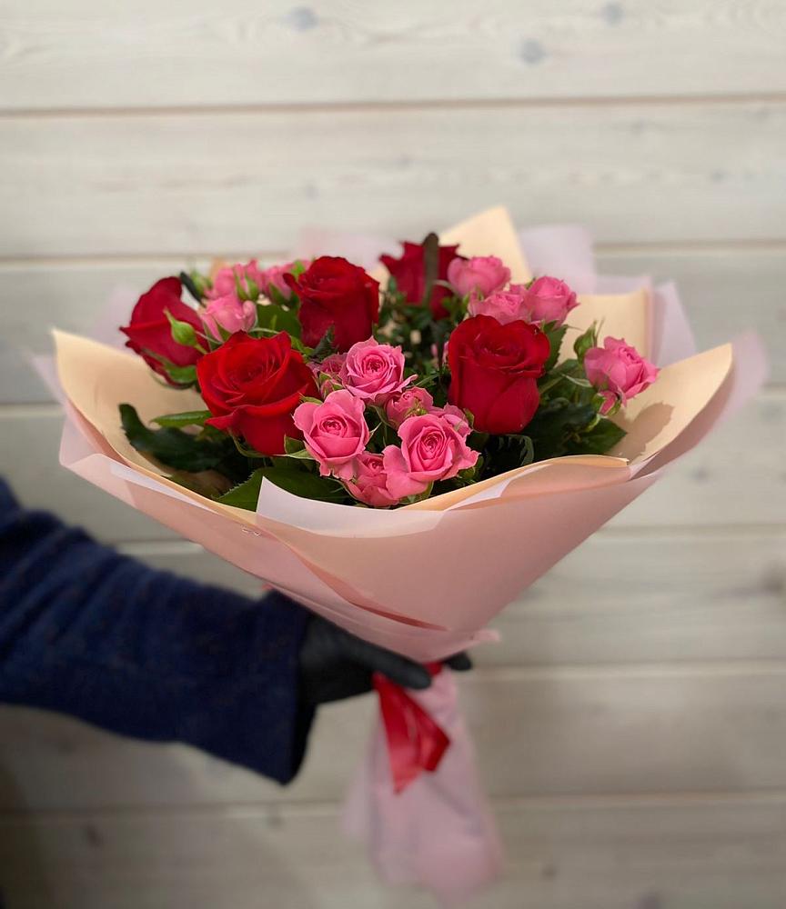 Букет цветов из: Розы в Евсино