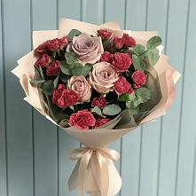 Букет цветов из:  Гвоздики и Розы в Евсино
