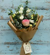Букет цветов из:  Розы и Лизиантусы в Евсино